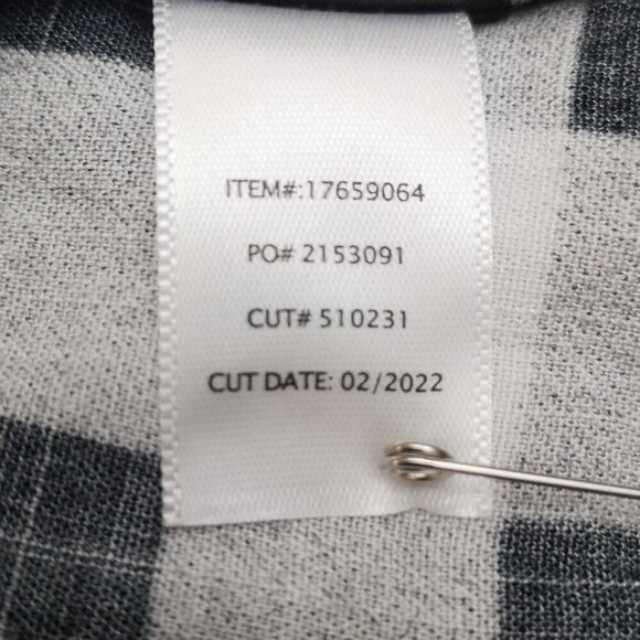 Torrid Ladies Size 00 (Approx. size 10 US) Black & White Checkered Blouse - Picture 7 of 10